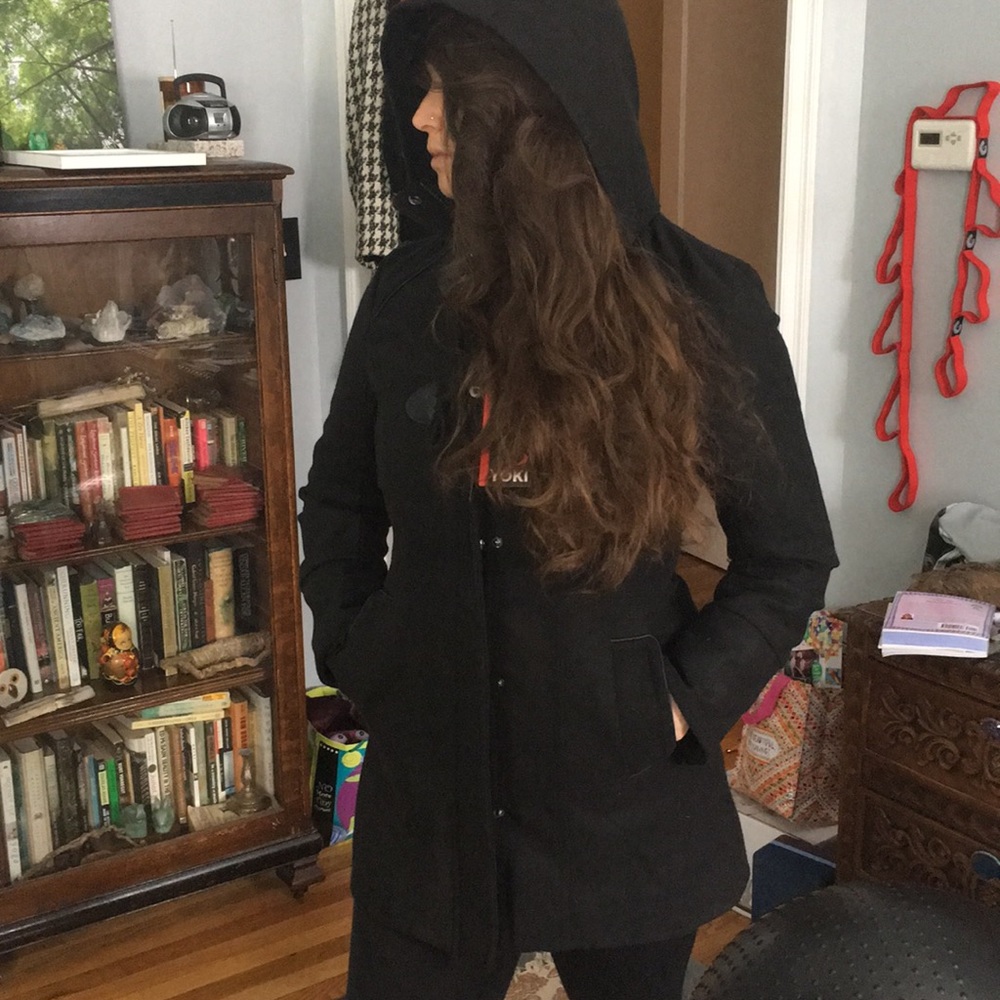 ✨NWT✨Black hooded coat